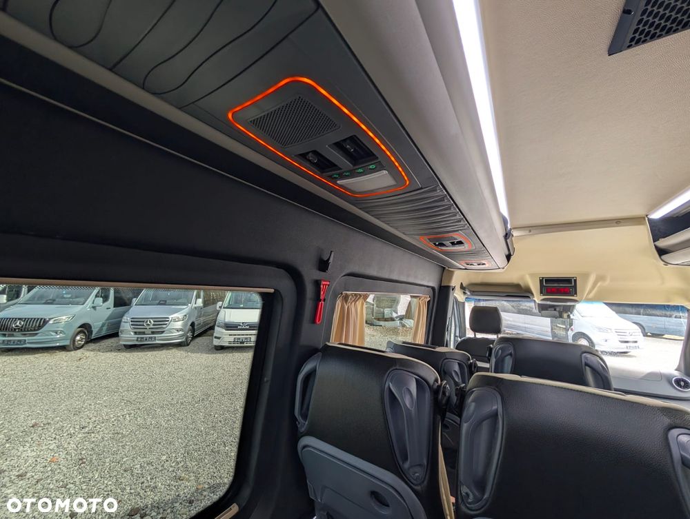 Mercedes-Benz Sprinter 519 - 31