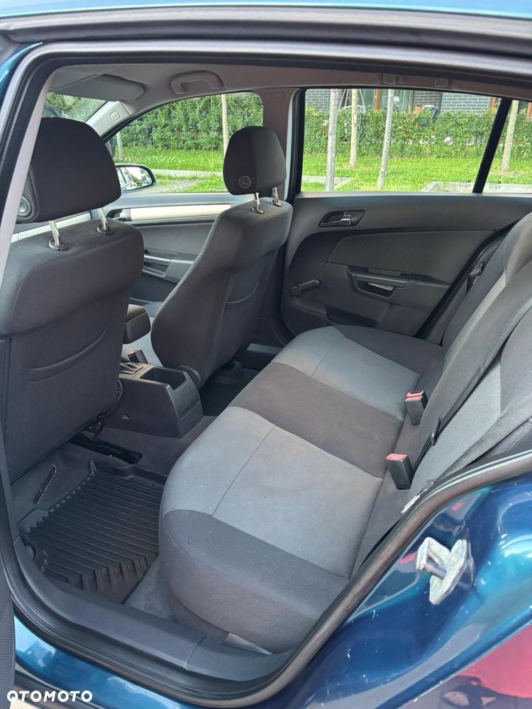 Opel Astra 1.6 Cosmo - 6