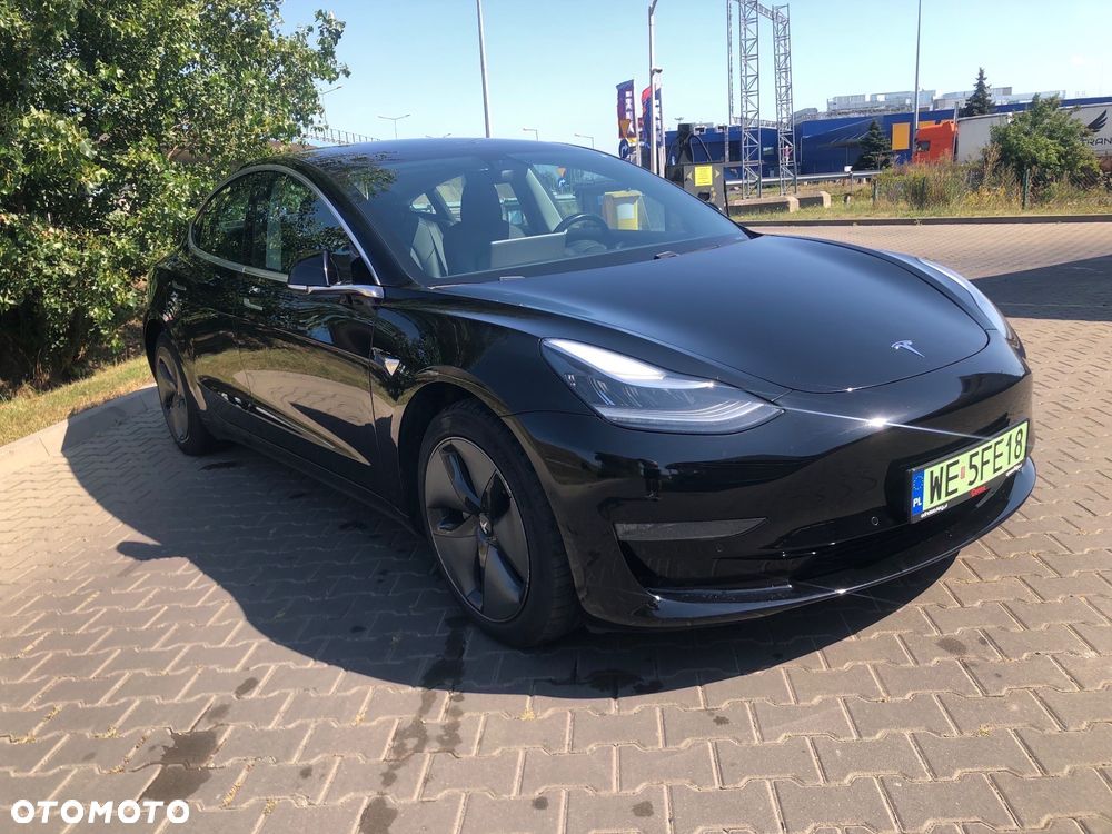 Tesla Model 3 Langstreckenbatterie Allradantrieb Dual Motor - 1