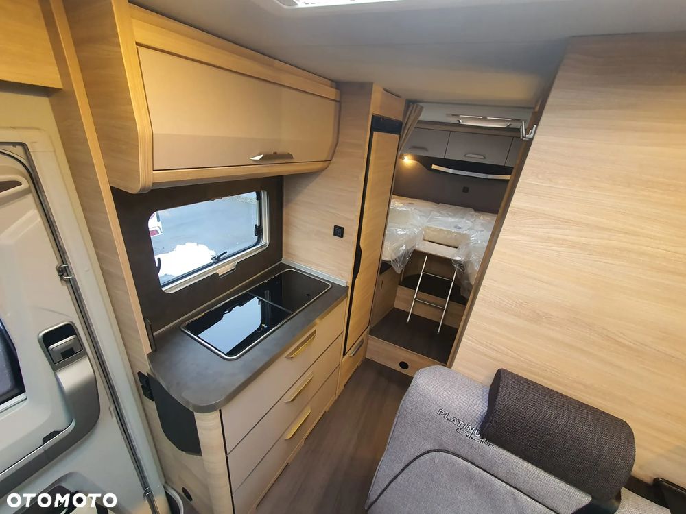 KNAUS VAN TI PLUS 650 MEG PLATINUM SELECTION 4 X 4 - 28