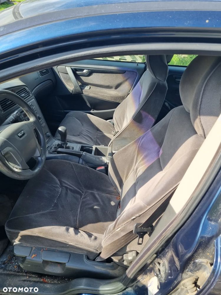 Volvo v70 2001r 2.5 tdi 140km D5252T skrzynia m56 na części - 6