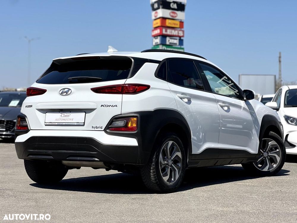 Hyundai KONA - 21