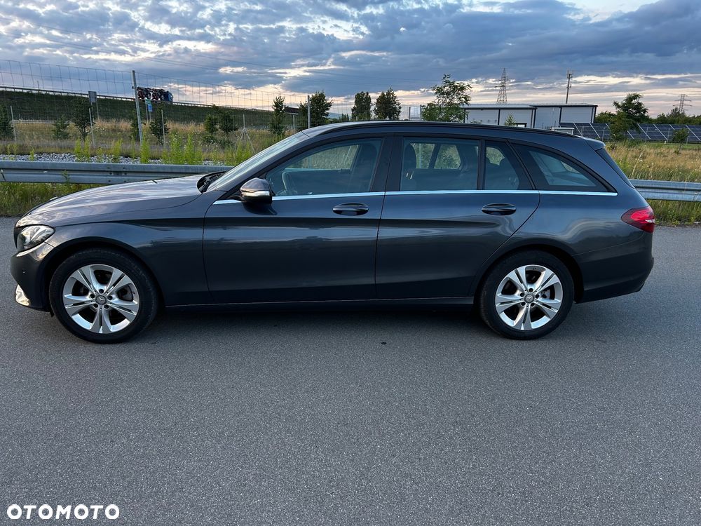 Mercedes-Benz Klasa C 200 (BlueTEC) d 7G-TRONIC Exclusive - 3
