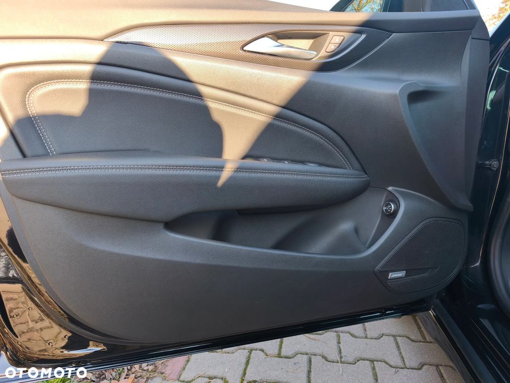 Opel Insignia 2.0 BiTurbo D 4x4 Automatik Exclusive - 20