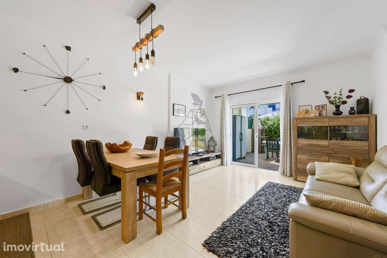 Apartamento T1+1 perto praia Forte de São João em Albufeira - Grande imagem: 2/47