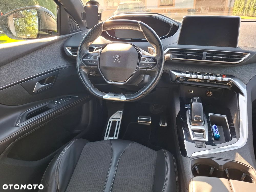 Peugeot 5008 - 22