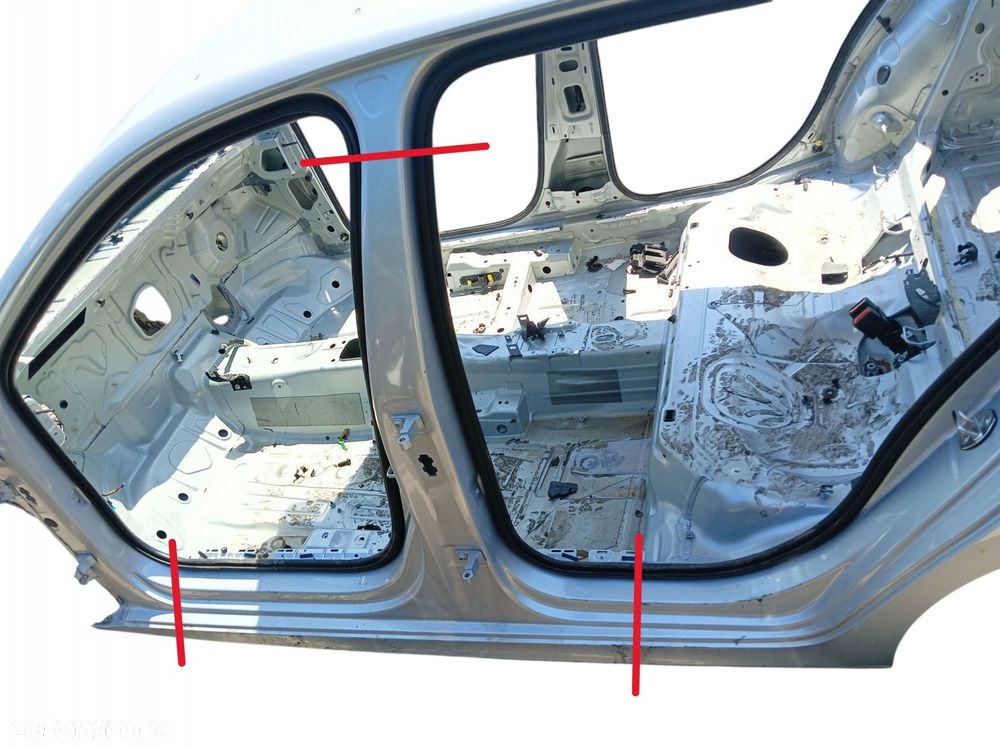 PRÓG LEWY SŁUPEK ŚRODKOWY B SKODA OCTAVIA IV KOMBI LAK: LA7W (19-24) - 1
