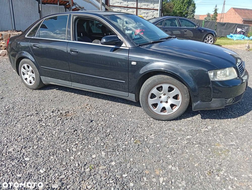 Audi A4 Avant - 5