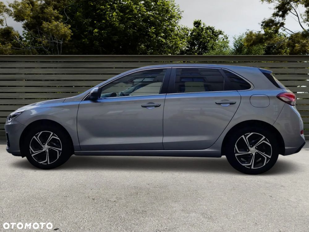 Hyundai i30 1.5 DPI Comfort - 9
