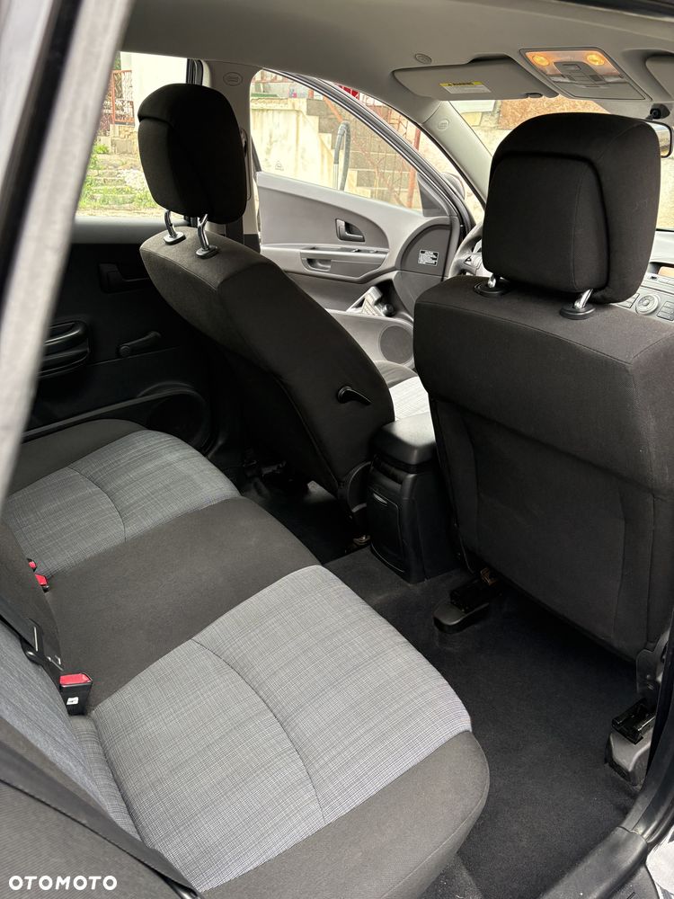 Kia Ceed 1.6 Crdi L Euro2012 - 11