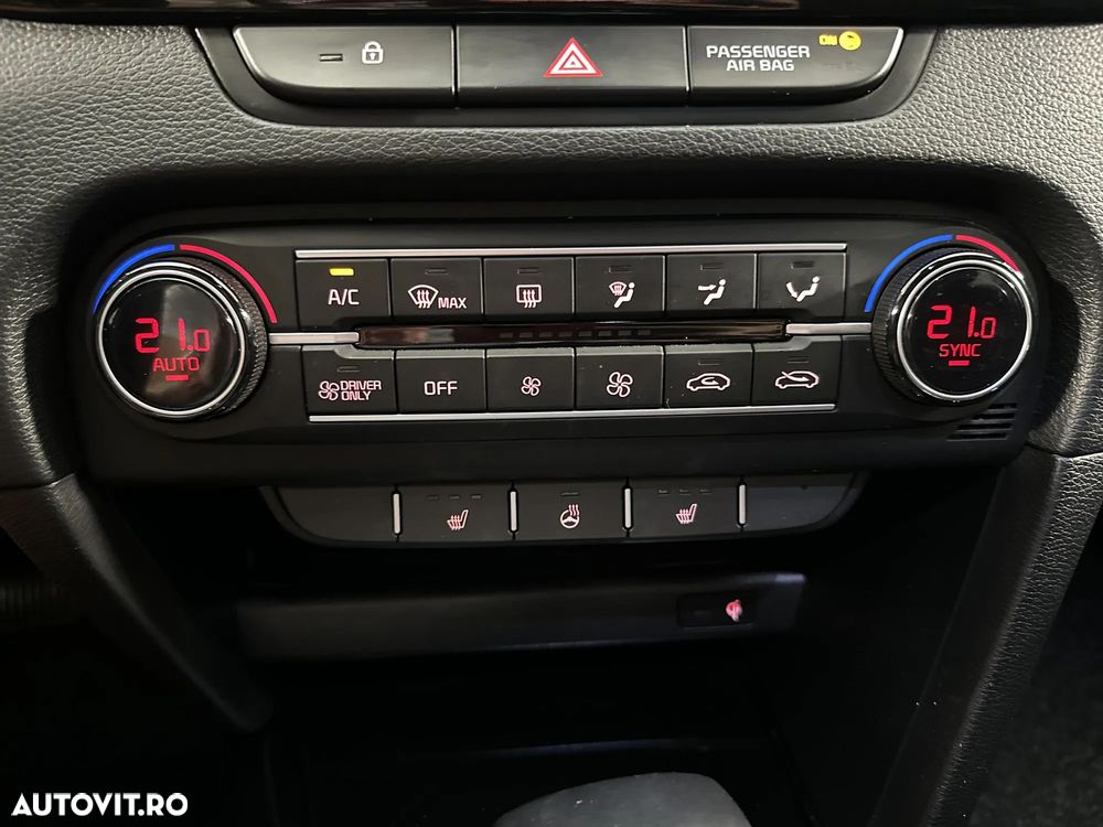 Kia XCeed - 17