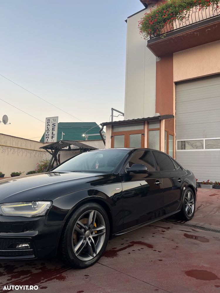 Audi A4 2.0 TDI quattro Stronic - 2