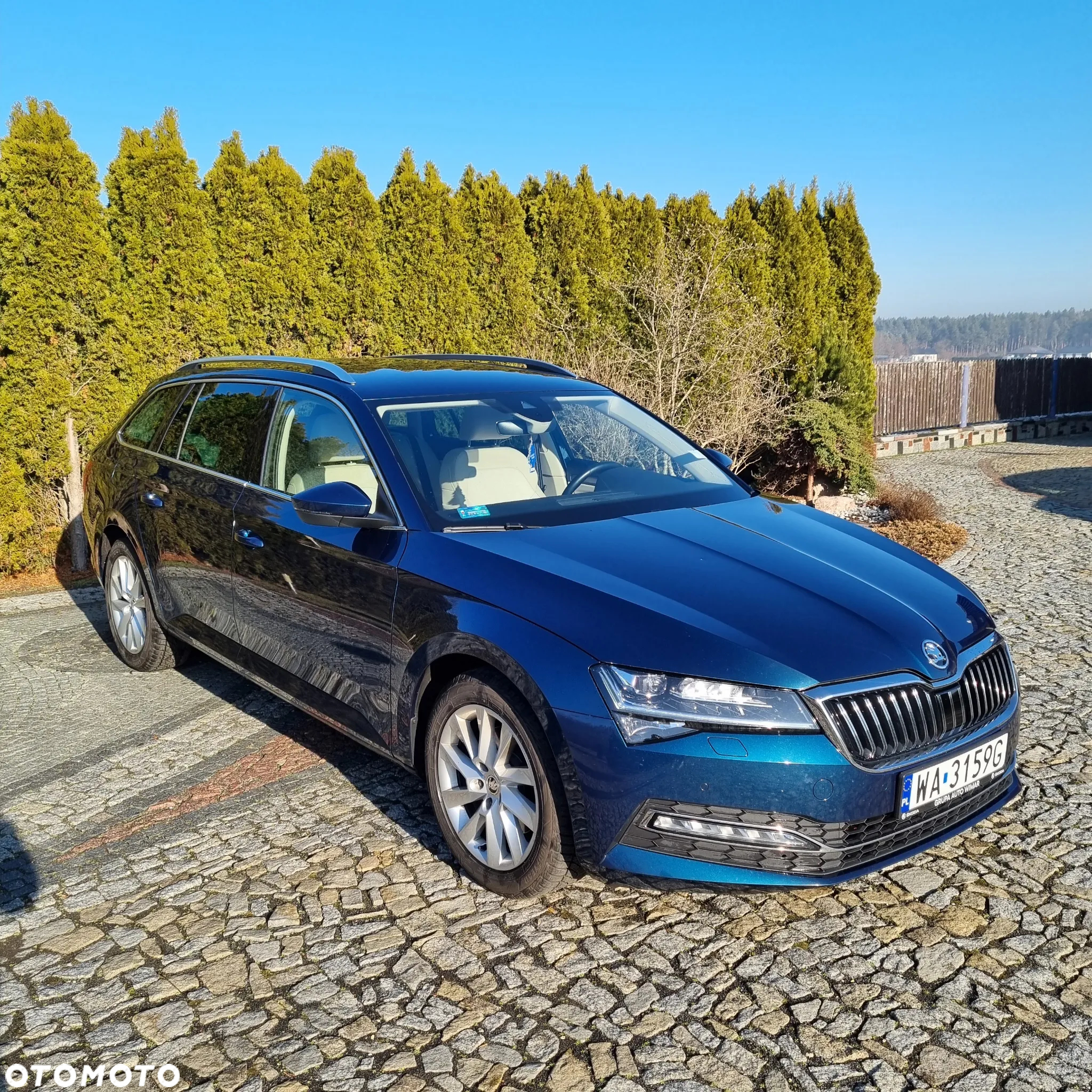 Skoda Superb 2.0 TDI SCR Style DSG - 4