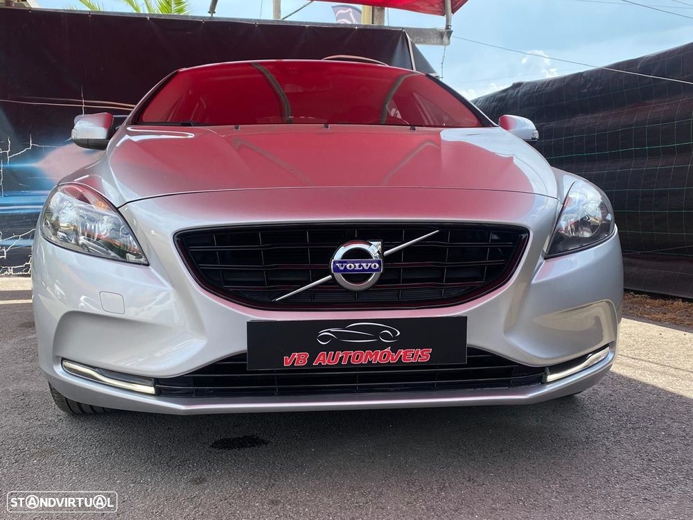 Volvo V40 1.6 D2 Momentum - 2