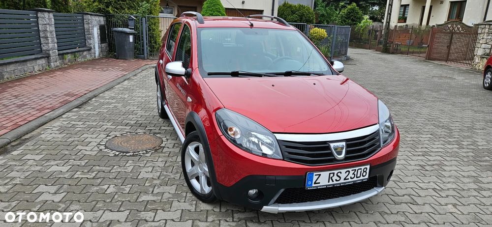 Dacia Sandero 1.6 16V Hi-Flex - 12