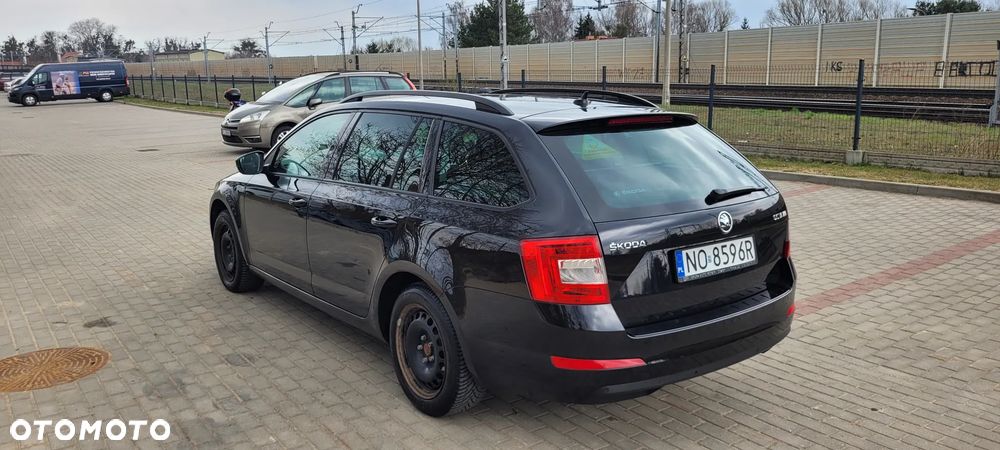 Skoda Octavia 2.0 TDI Ambition - 6