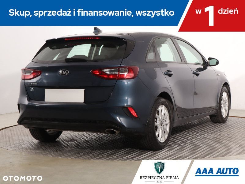 Kia Ceed - 7