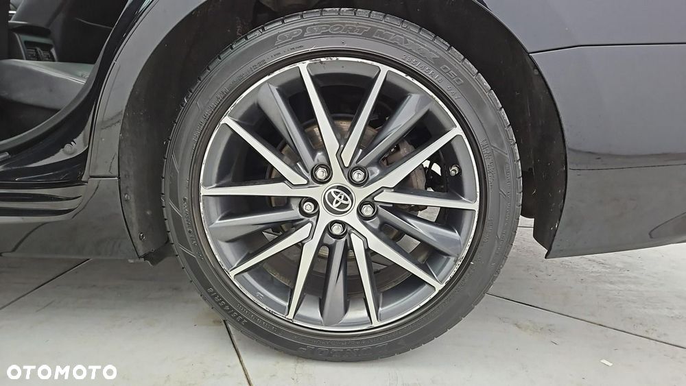 Toyota Camry 2.5 Hybrid Comfort CVT - 25