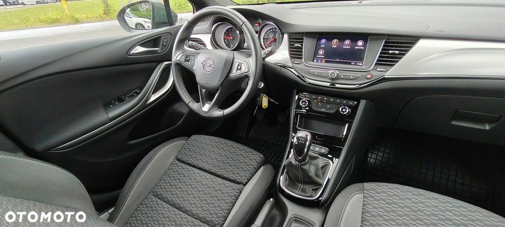 Opel Astra - 9