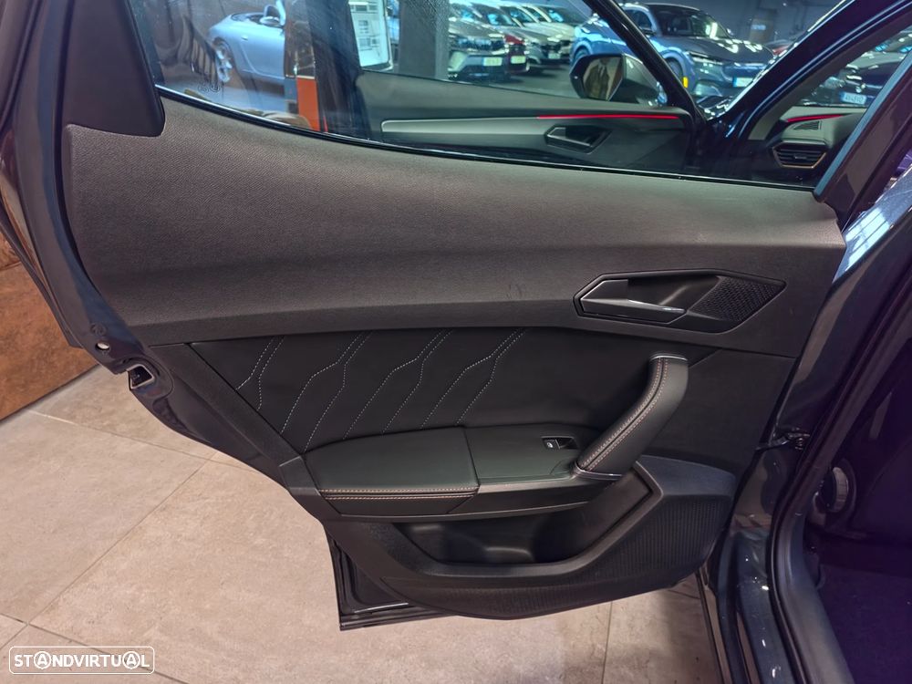 Cupra Formentor 1.4 e-Hybrid Sport DSG - 26