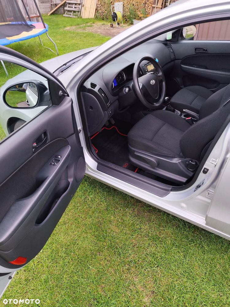 Hyundai i30 1.4 Comfort - 9
