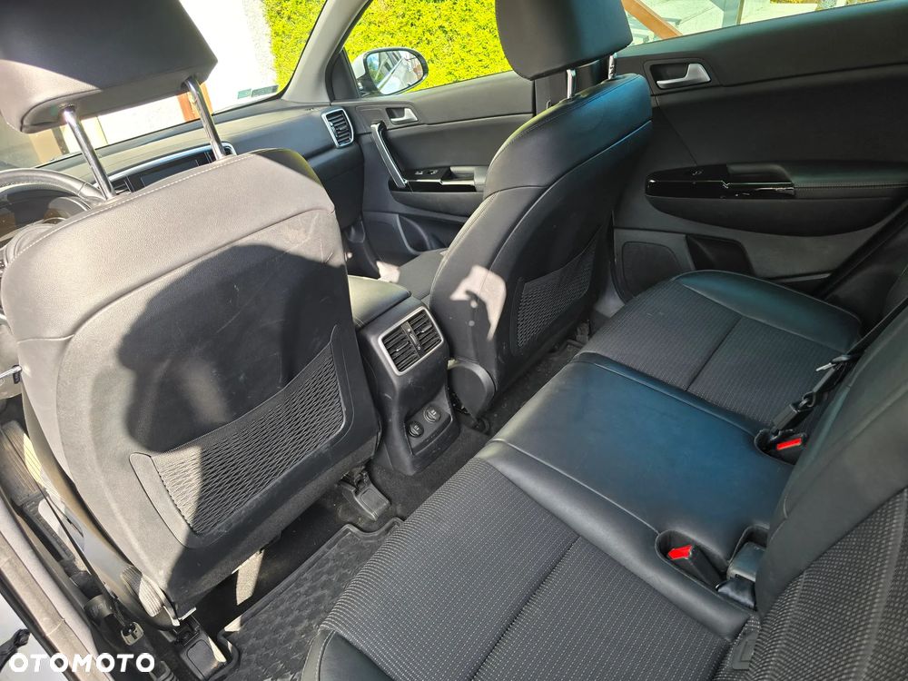 Kia Sportage 1.6 T-GDI L Business Line Plus 2WD DCT - 12