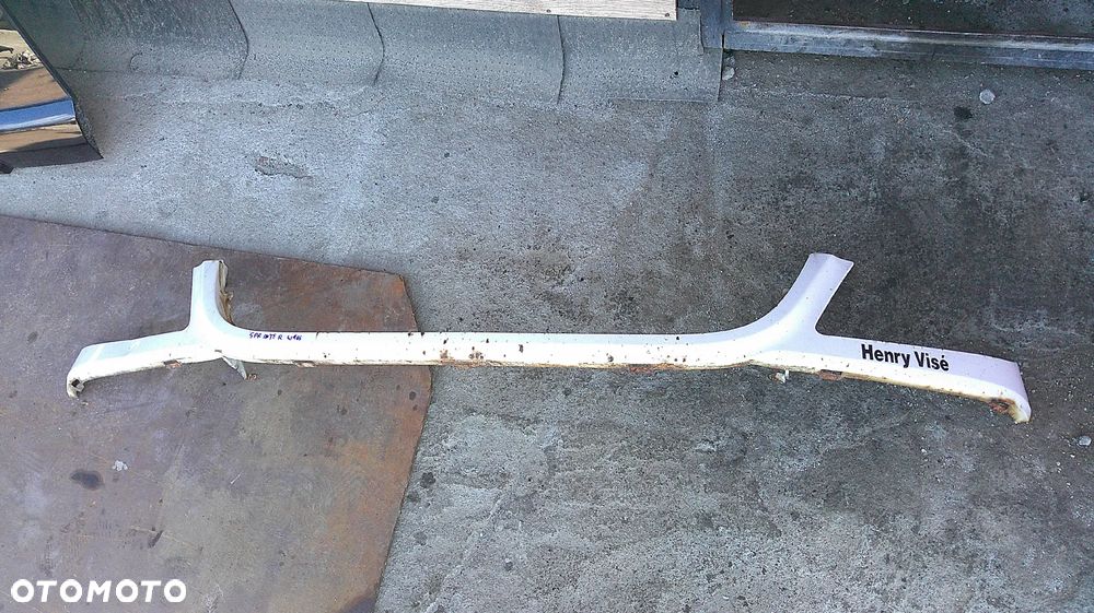 MERCEDES SPRINTER 906 ATRAPA GRILL LISTWA POD ZDERZAK - 1