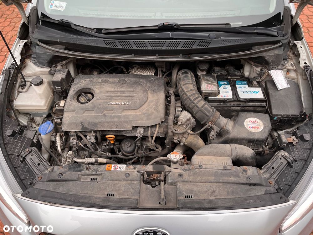 Kia Ceed 1.6 CRDi M - 11