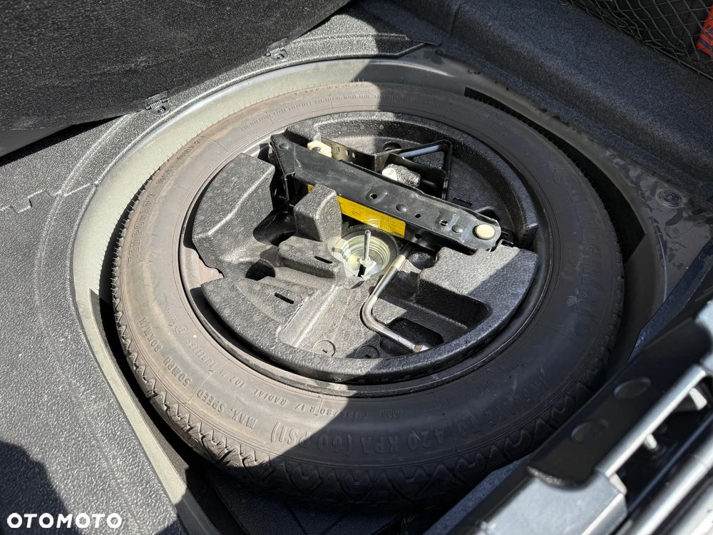 BMW Seria 5 - 33