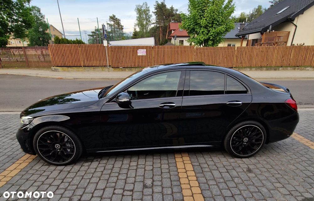 Mercedes-Benz Klasa C AMG 43 4Matic 9G-TRONIC - 2