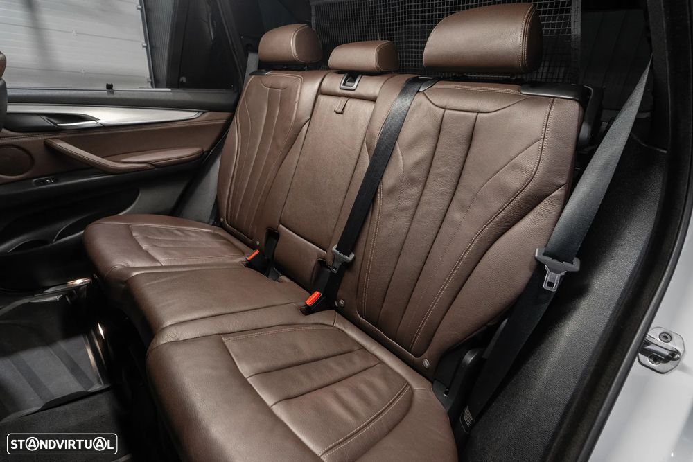 BMW X5 25 d xDrive Pack M - 26