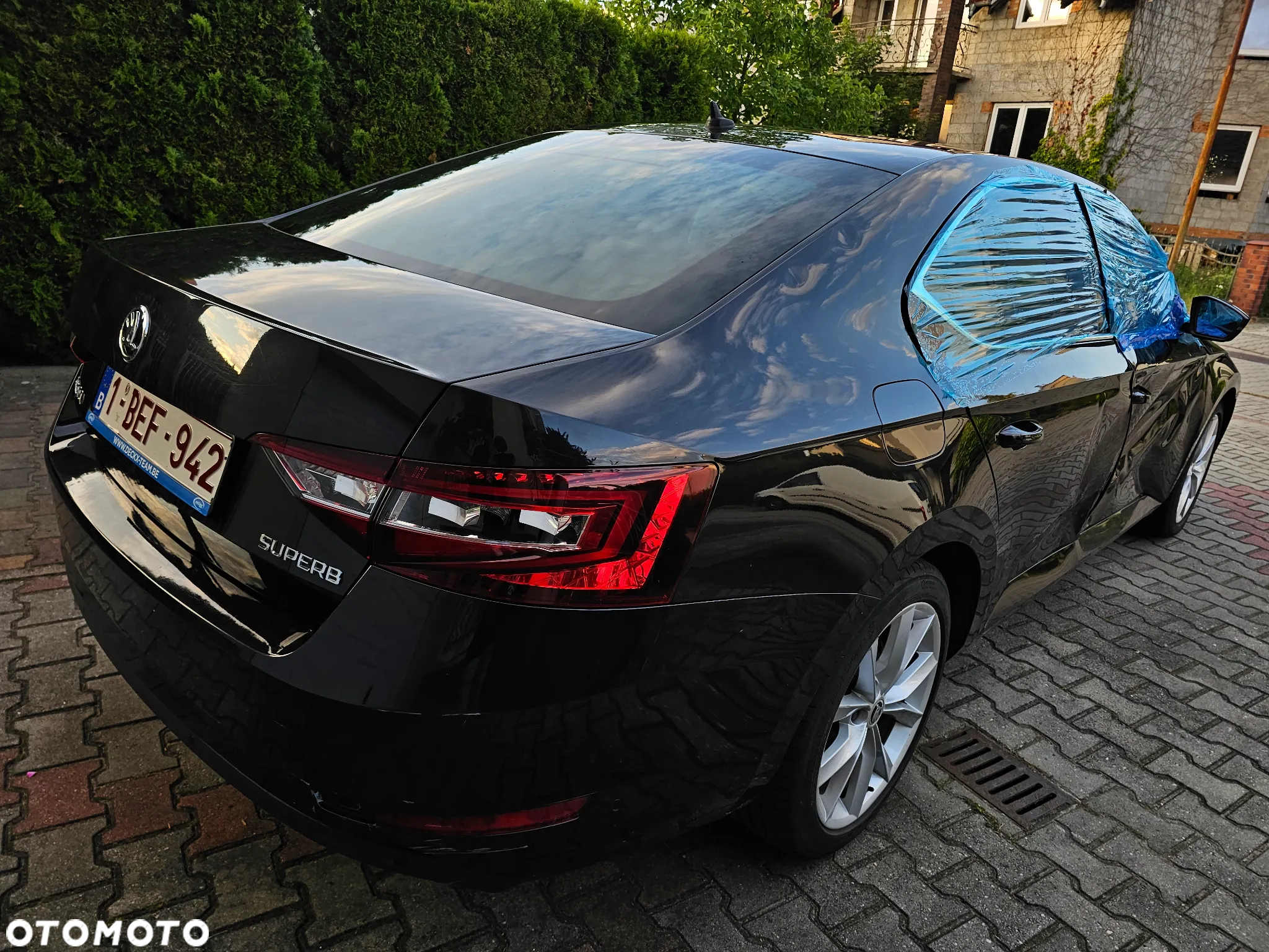 Skoda Superb 2.0 TDI Style DSG - 4
