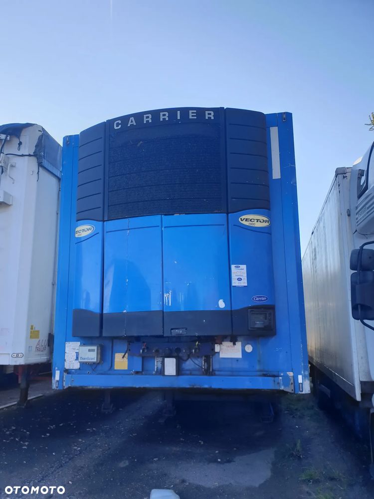 Schmitz Cargobull SKO 24 - 1