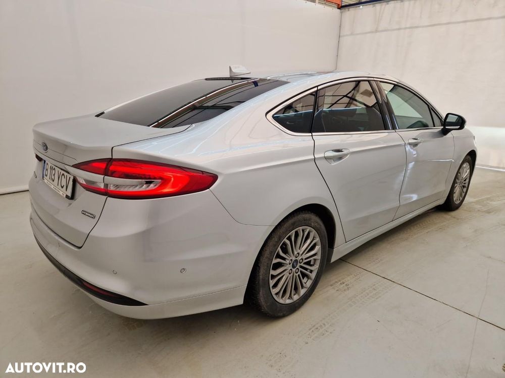 Ford Mondeo 2.0 HEV Titanium - 4
