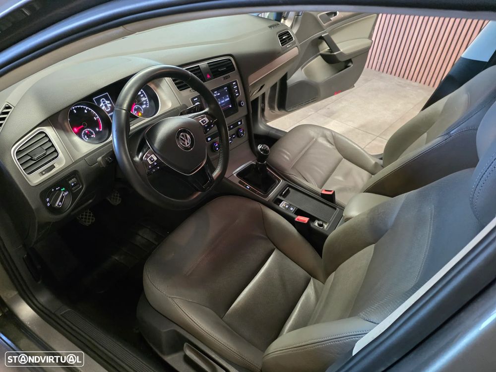 VW Golf 1.6 TDi BlueMotion Trendline - 30