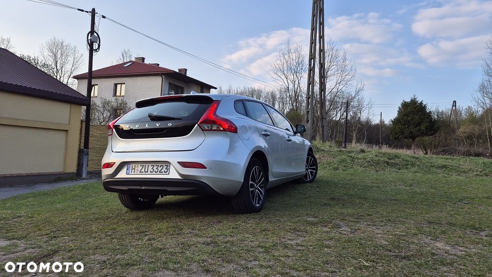 Volvo V40 D2 RDesign - 15