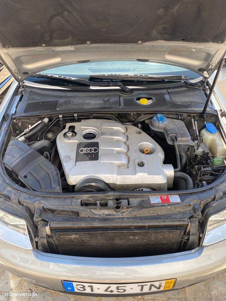 Audi A4 1.9 TDI m6 Sport - 11