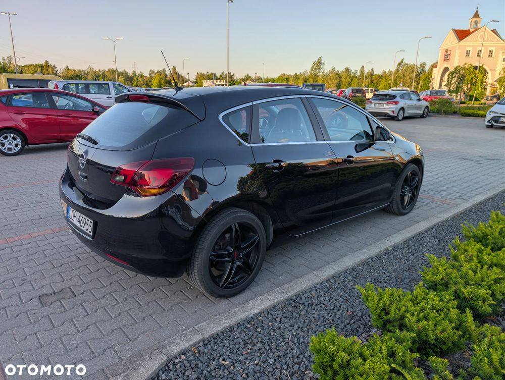 Opel Astra 1.4 Turbo Sport - 14