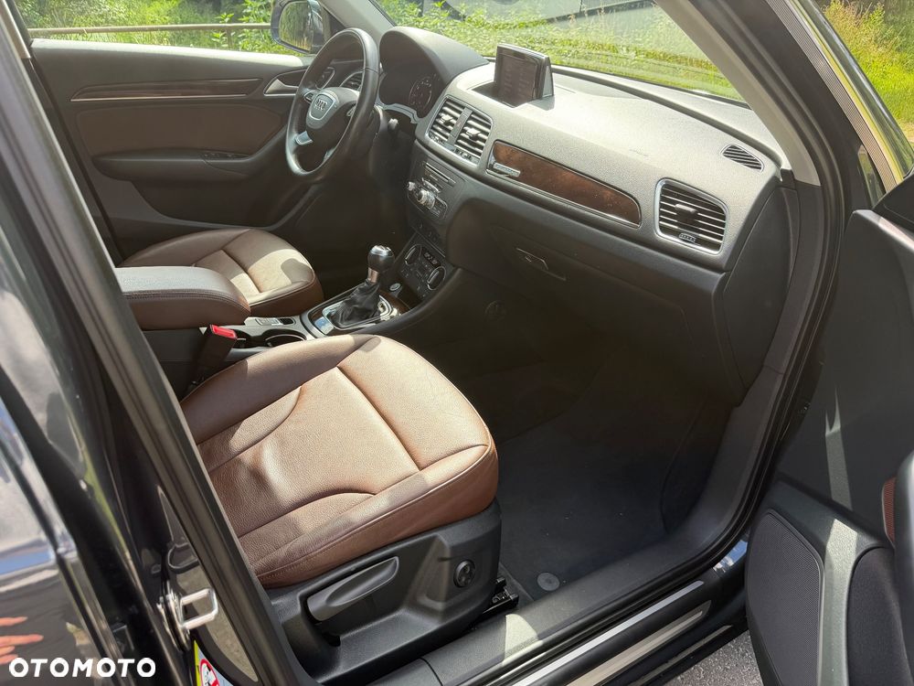 Audi Q3 2.0 TFSI Quattro S tronic sport - 14