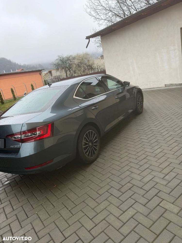Skoda Superb - 12