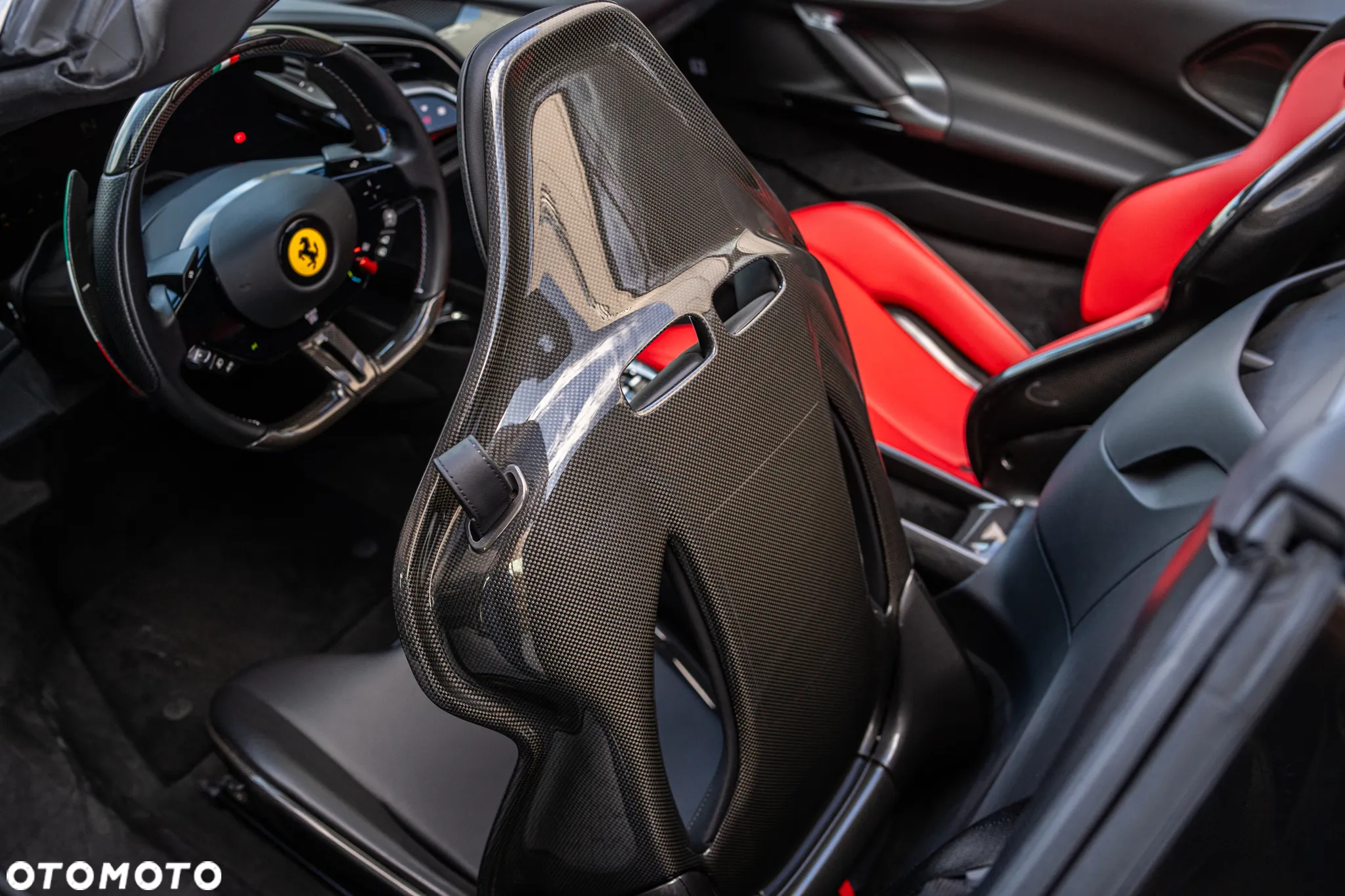 Ferrari SF90 Spider - 17