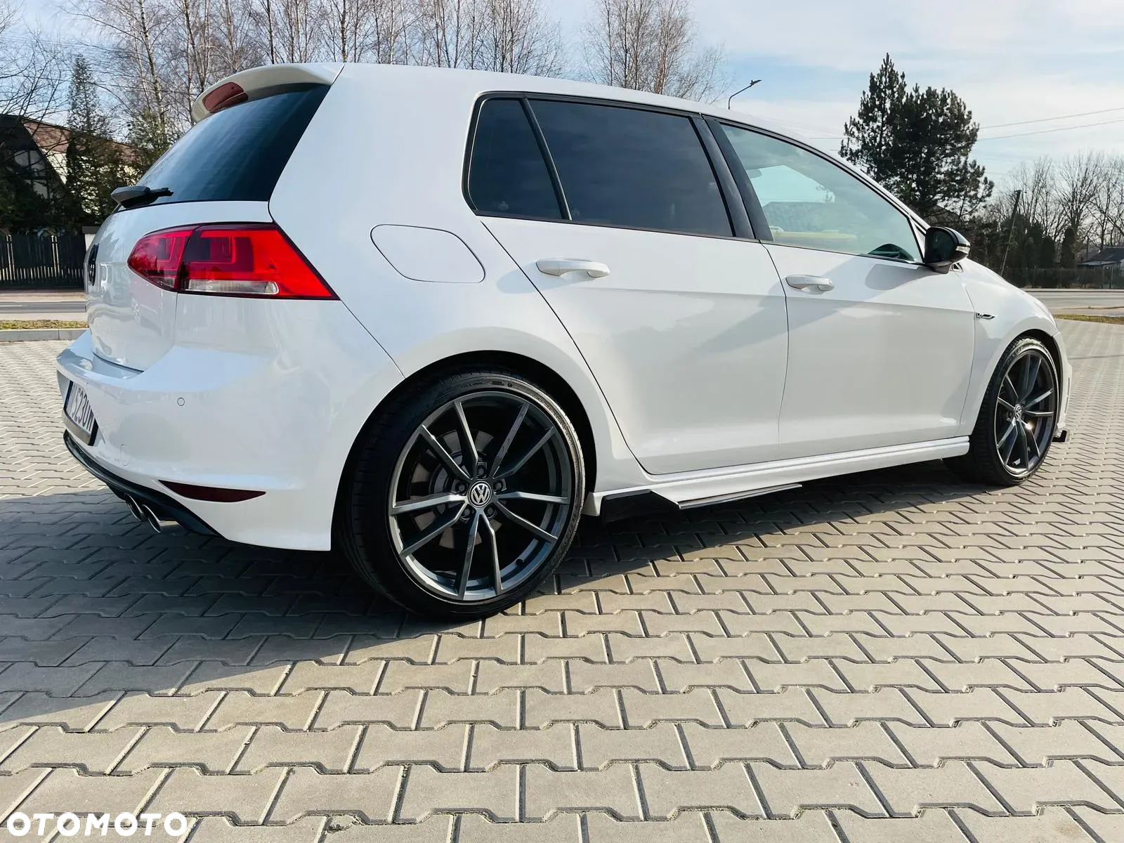 Volkswagen Golf VII 2.0 TSI BMT 4Mot R - 15