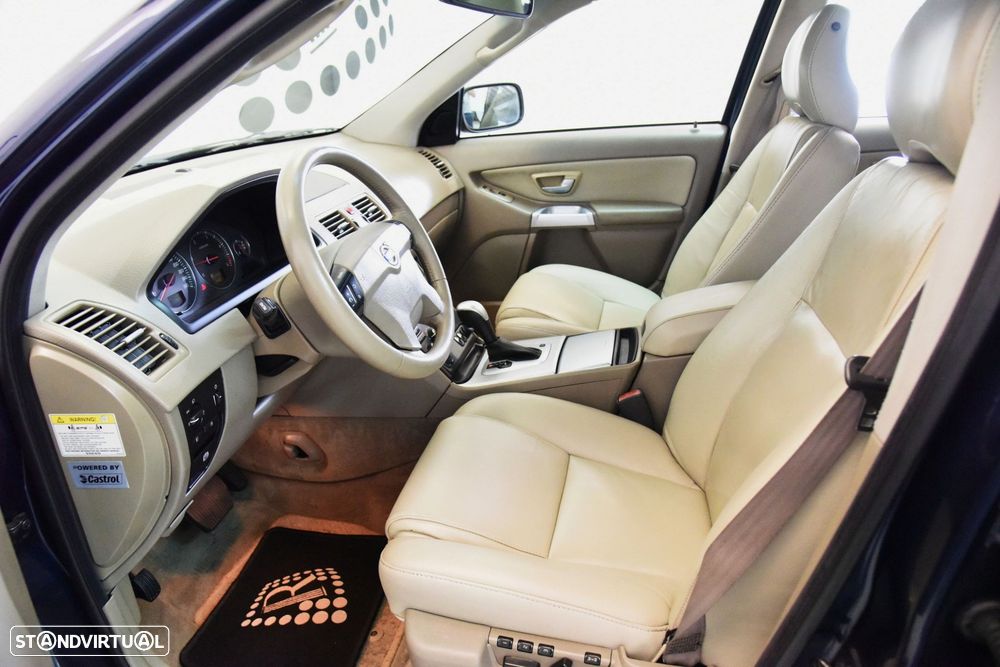Volvo XC 90 2.4 D5 7L Executive - 13