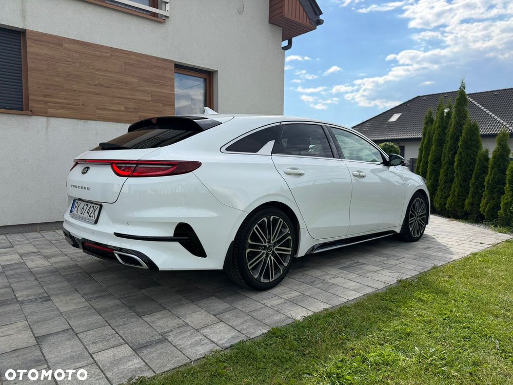 Kia ProCeed - 6