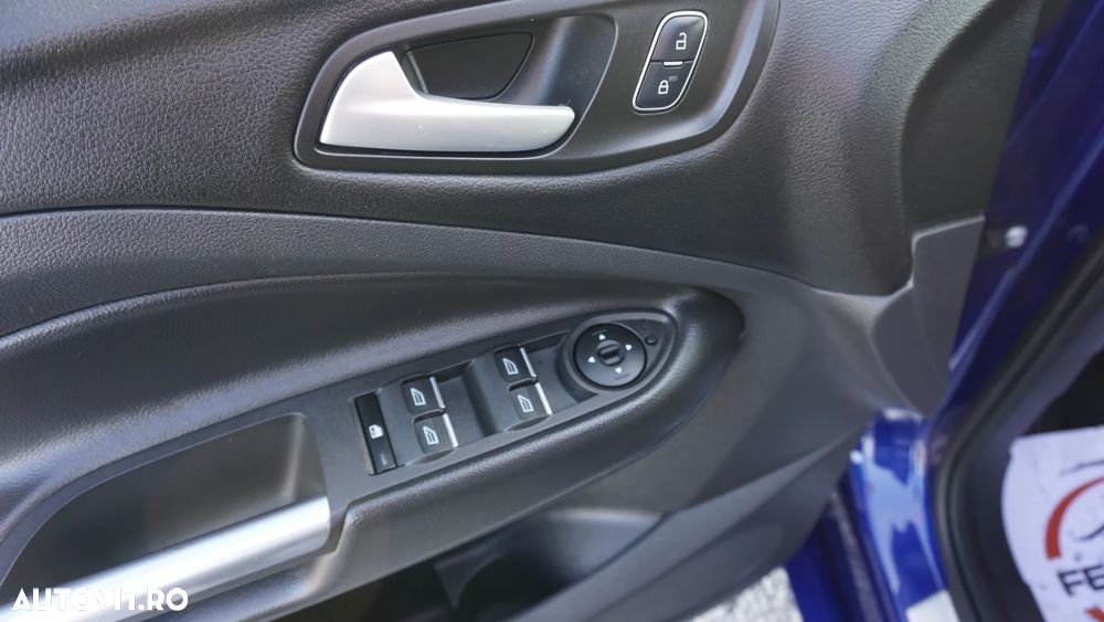 Ford Kuga 1.5 EcoBoost 2x4 ST-Line - 18