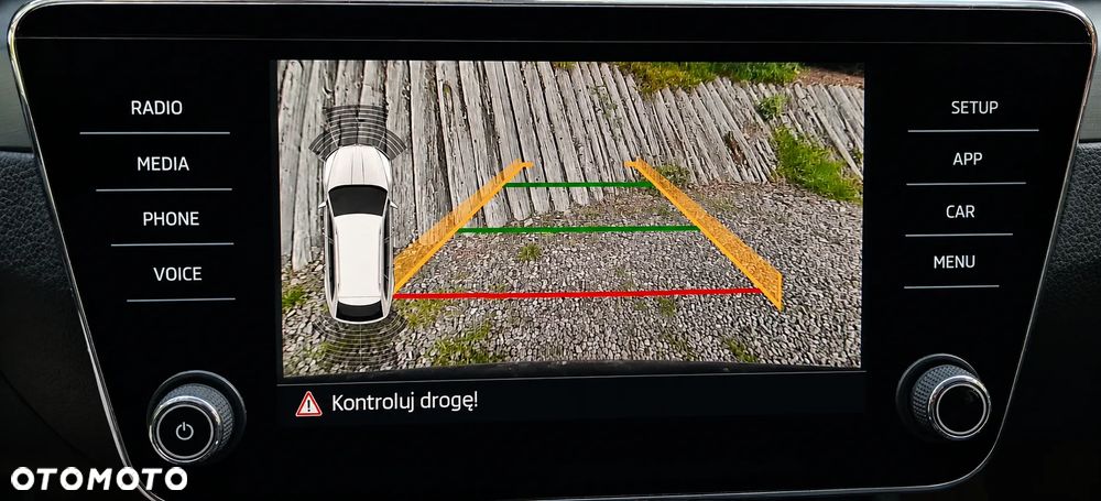 Skoda Superb 2.0 TDI Style DSG7 - 11