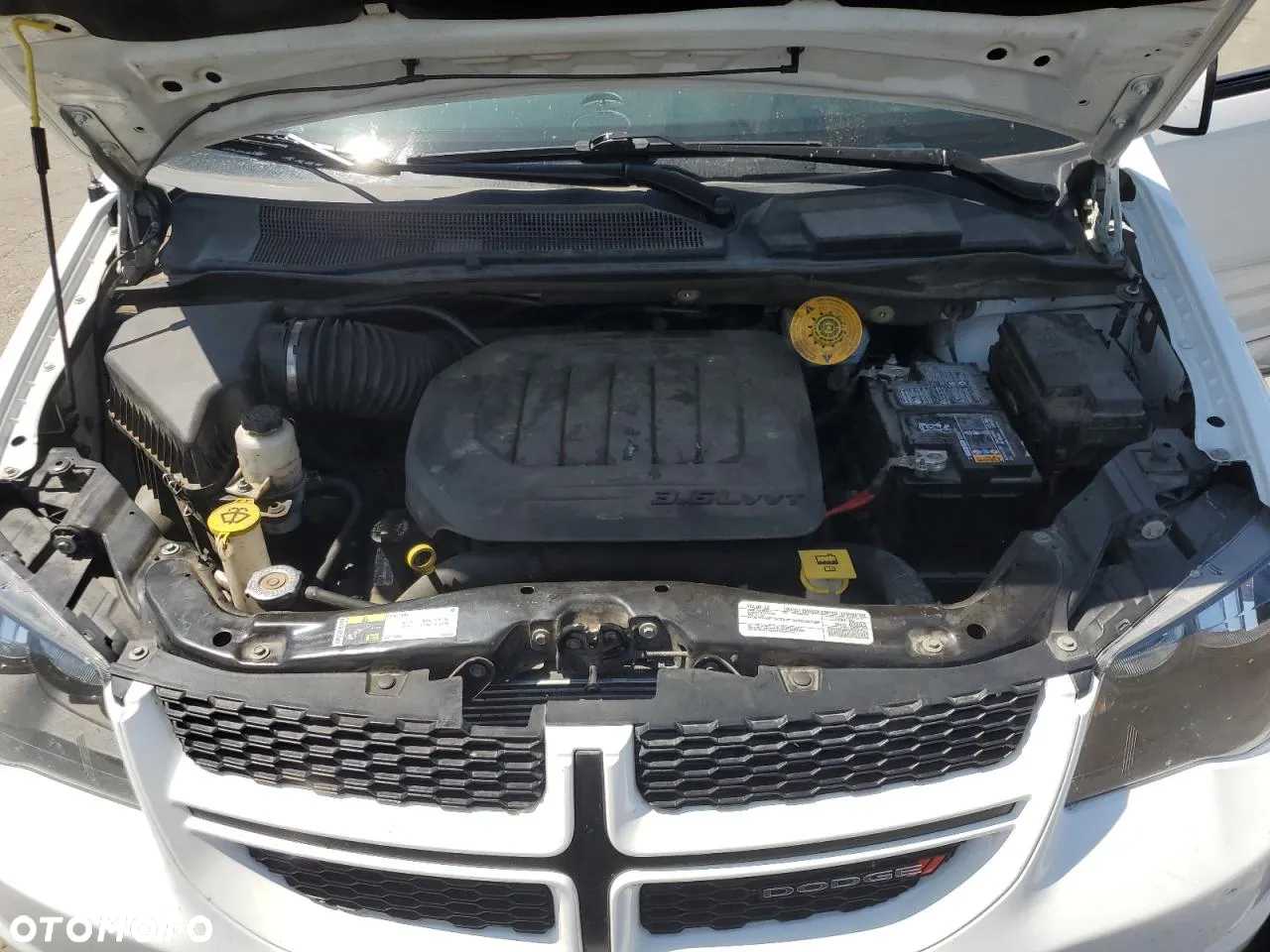 Dodge Grand Caravan - 9