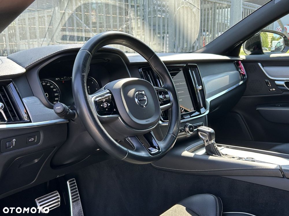 Volvo S90 - 11