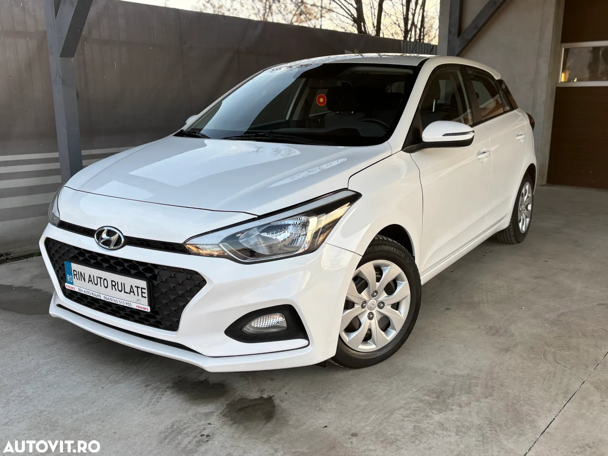 Hyundai i20 1.25 75CP M/T Comfort - 4