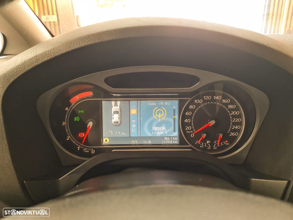 Ford S-Max 1.8 TDCi Titanium 7L - 19